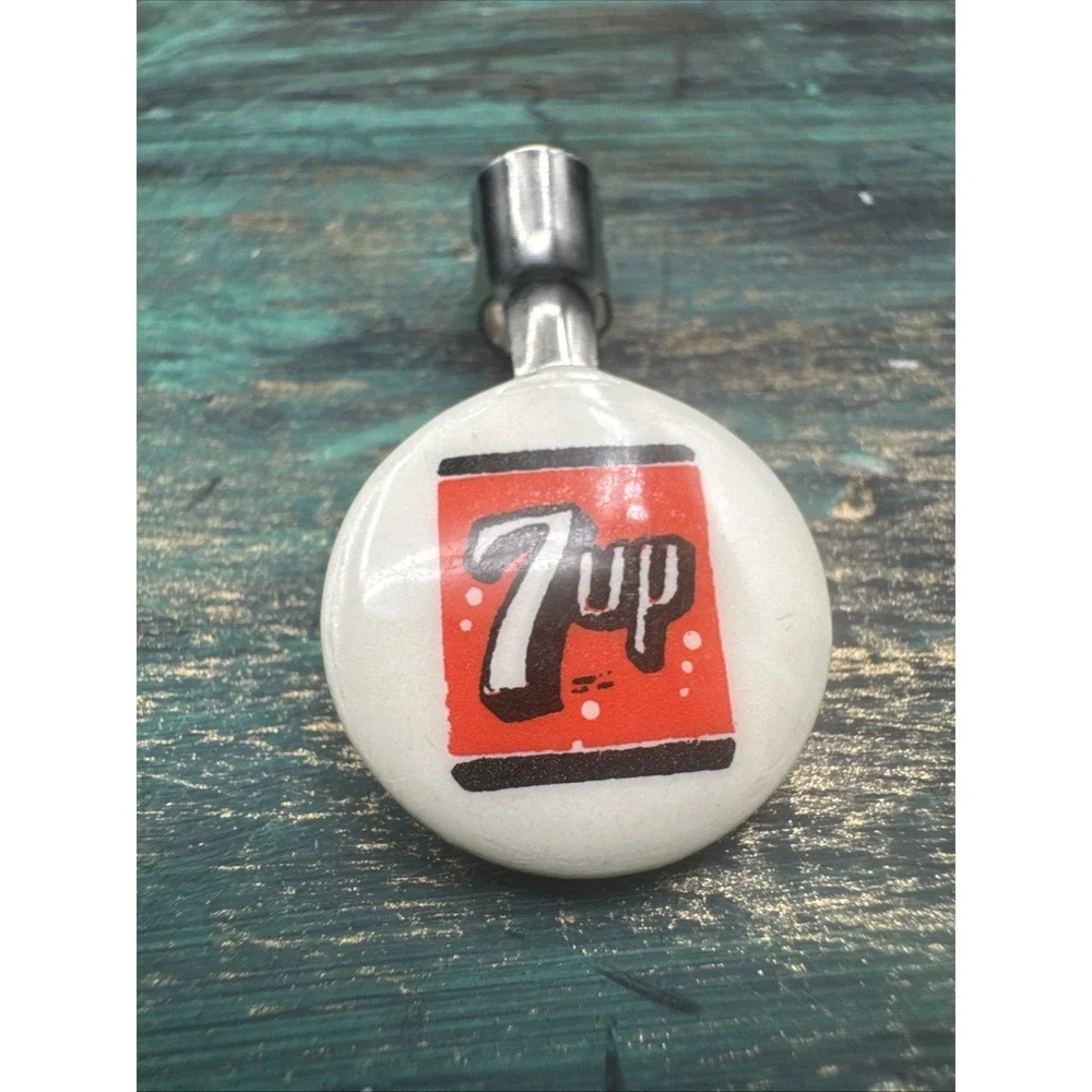 vintage 7-UP Soda celluloid advertising pencil clip Made In USA